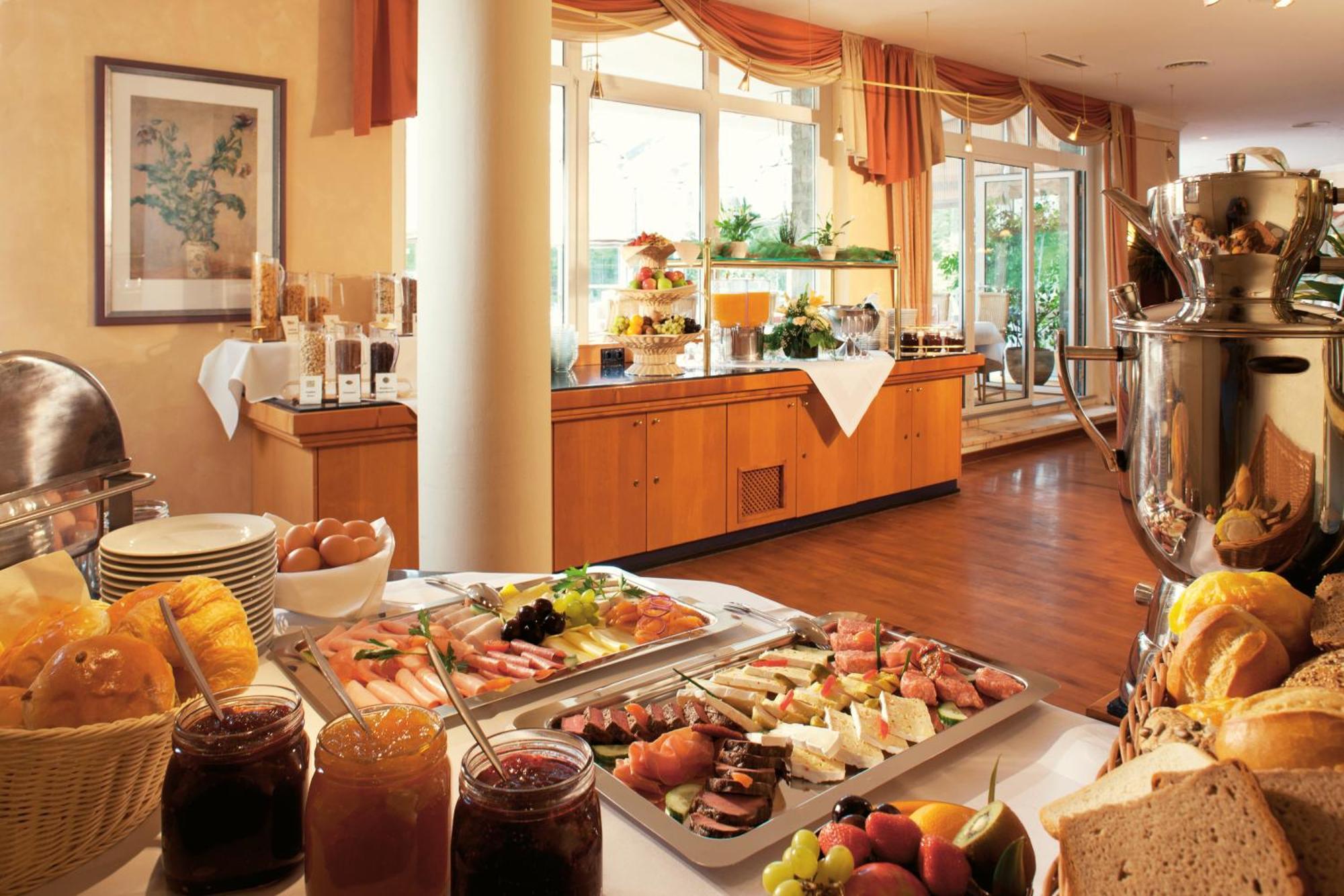 Vital Hotel Westfalen Therme Wellness Resort & Spa Bad Lippspringe Extérieur photo