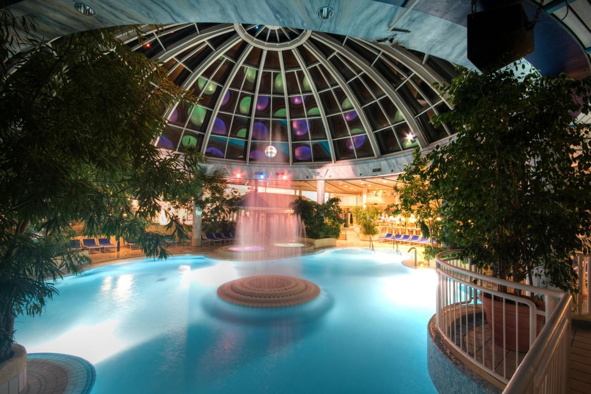 Vital Hotel Westfalen Therme Wellness Resort & Spa Bad Lippspringe Extérieur photo
