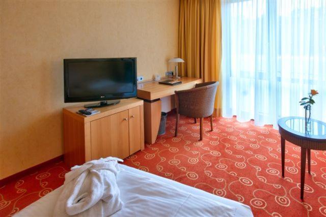 Vital Hotel Westfalen Therme Wellness Resort & Spa Bad Lippspringe Extérieur photo