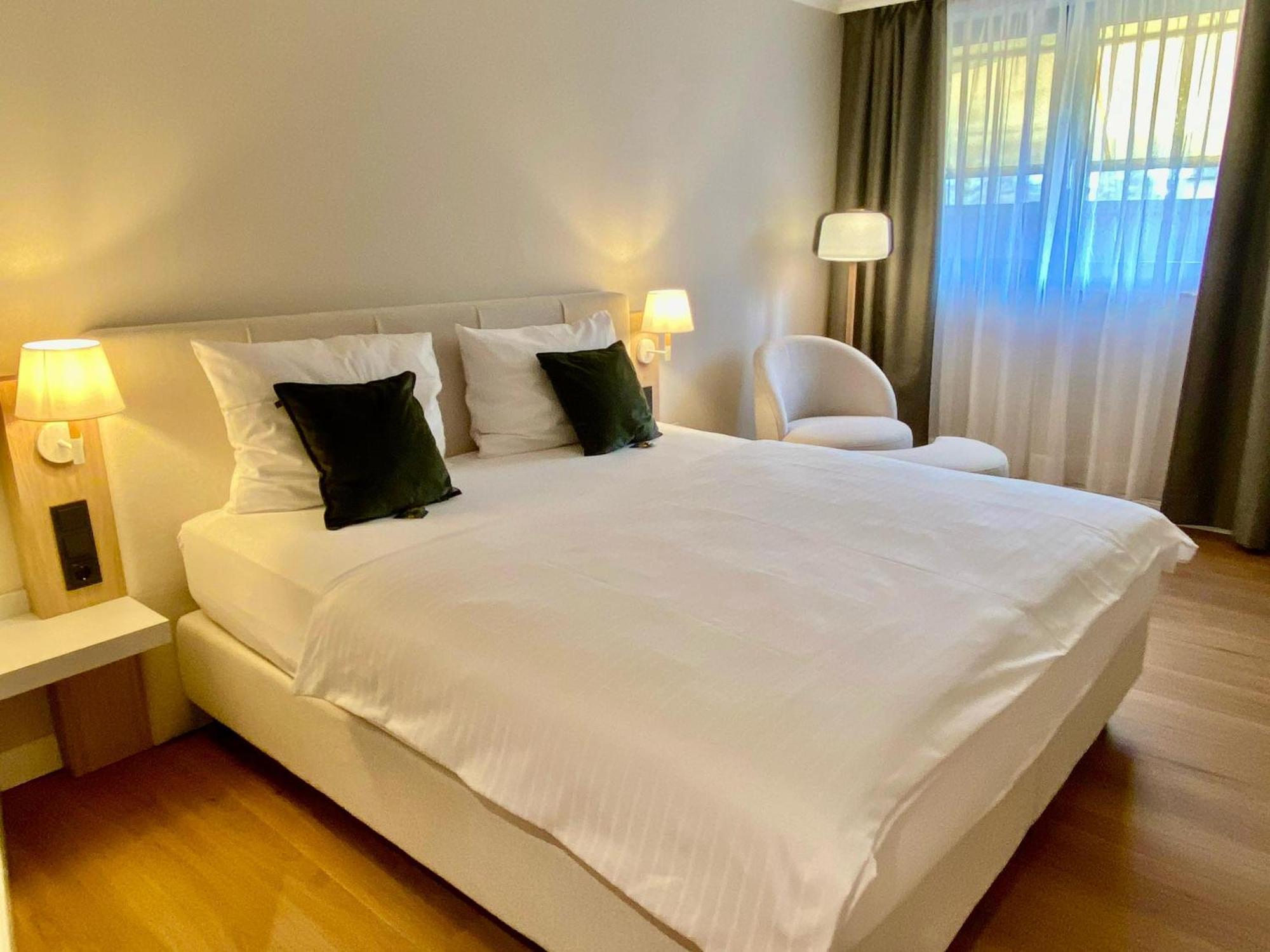 Vital Hotel Westfalen Therme Wellness Resort & Spa Bad Lippspringe Extérieur photo